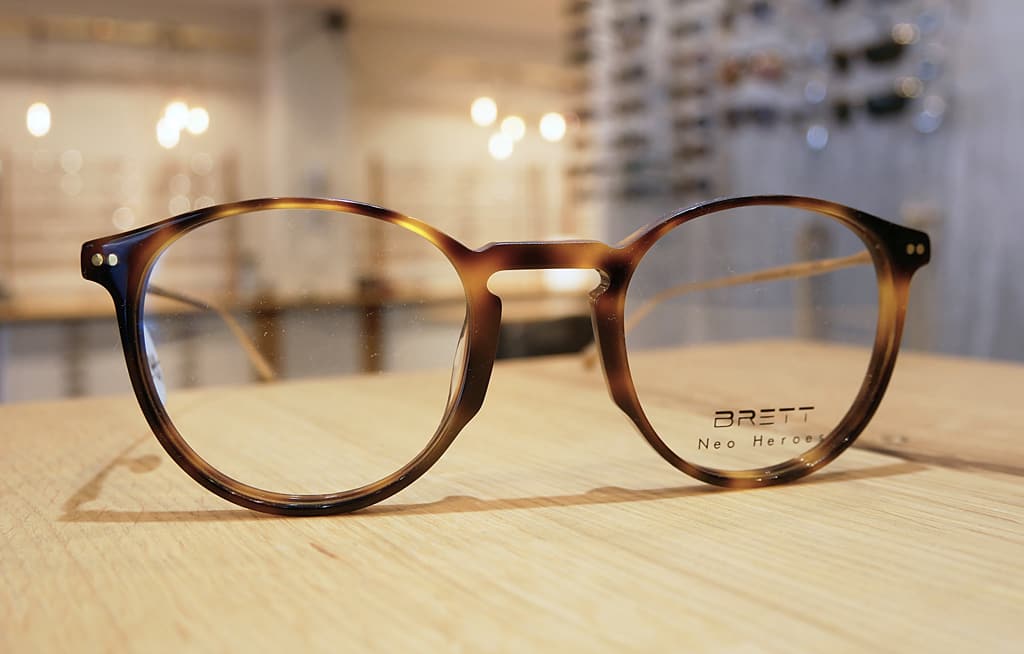 Herrenbrille von BRETT Eyewear