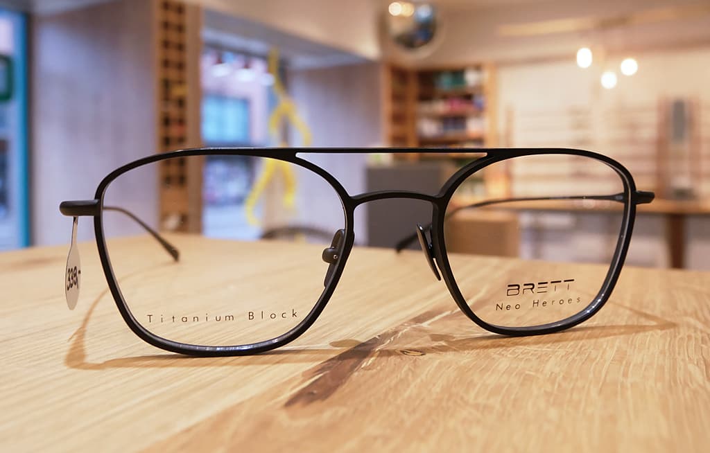 BRETT Eyewear: Brillenfassung aus der Neo Kollektion